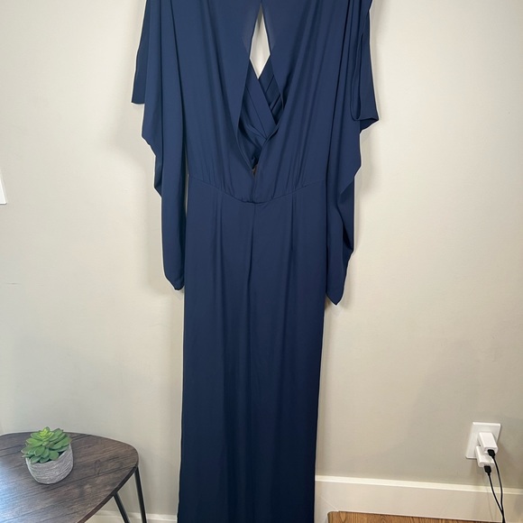 BCBGMAXAZRIA- Dark Navy Kiko Georgette Draped Sleeve Gown- Size 8 EUC - Picture 11 of 12